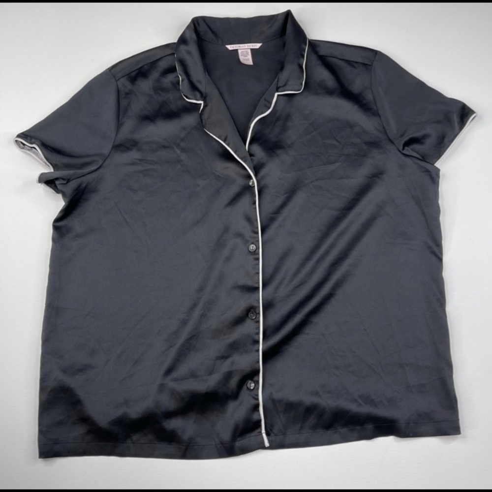 Victoria’s Secret Top Button Silky Pajama Comfy